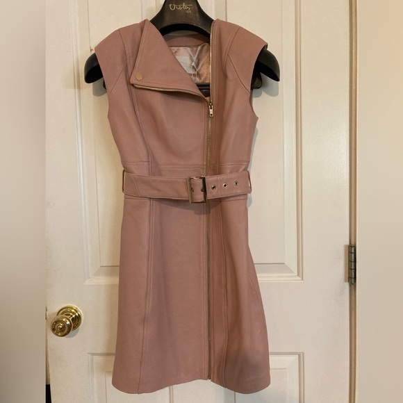 NWT MISHA COLLECTION Loren Leather Mini Dress, Size Aus 8 (US 4) - Picture 2 of 12